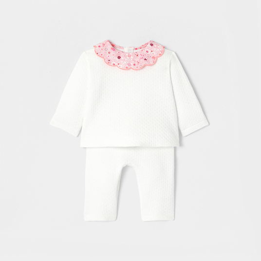 Conjunto cómodo para bebé niña 