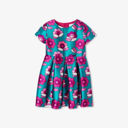 Vestido de satén para niña